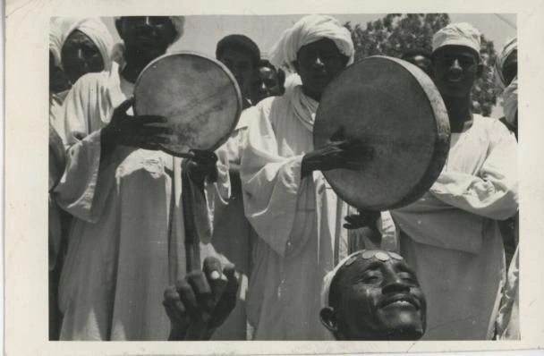 Madih drummers in Souq al Arabi